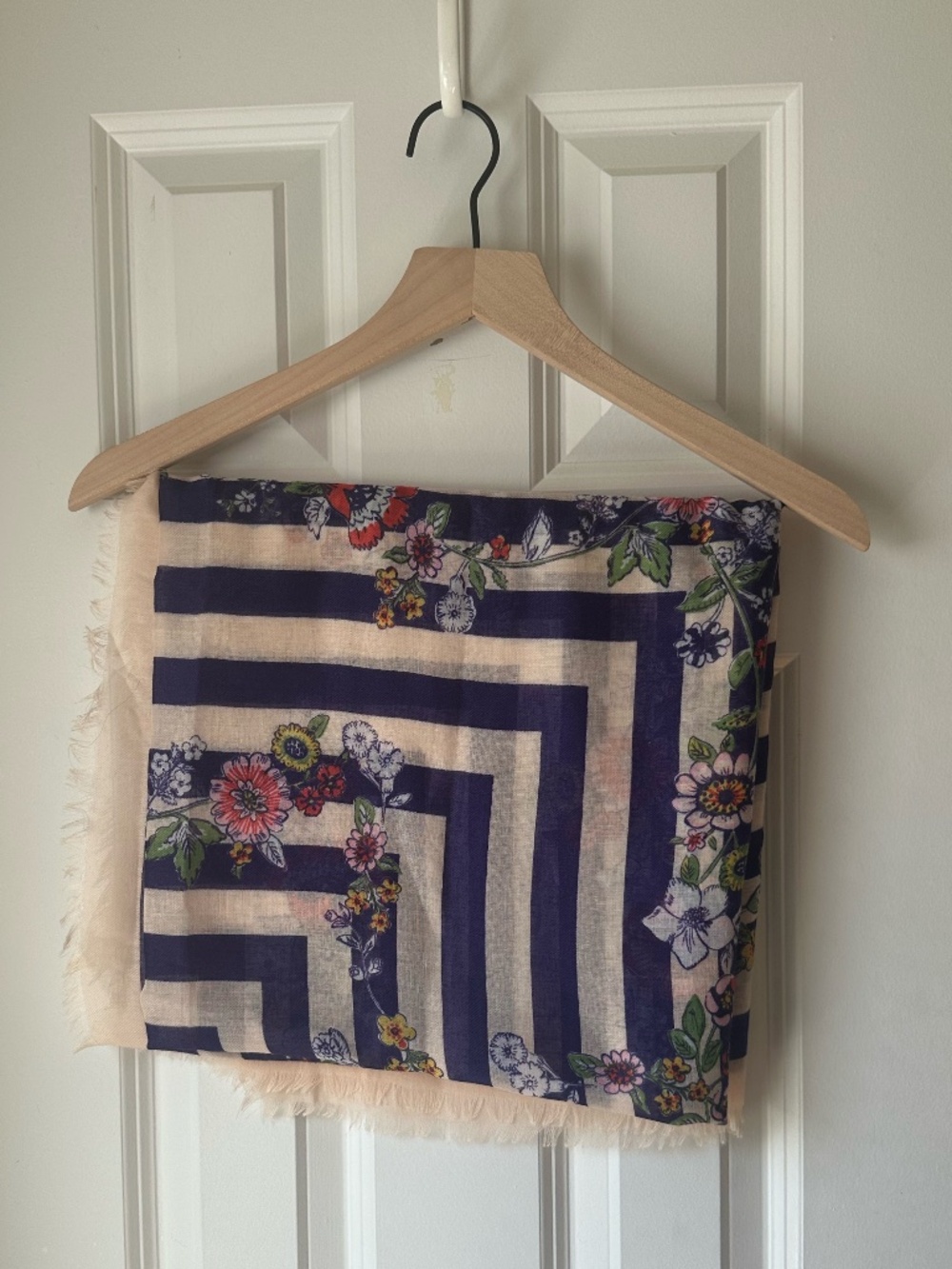 Vera Bradley Coral Floral Fringe Square Scarf